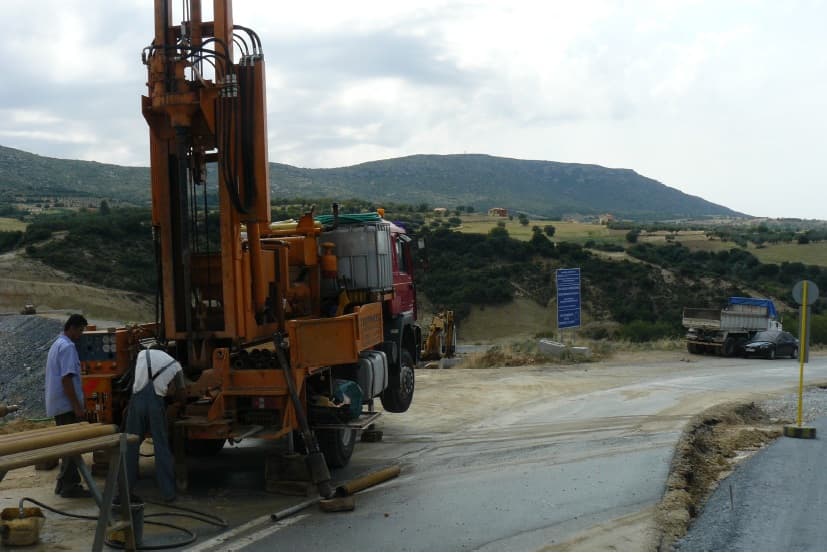 Σταθεροποίηση επιχώματος και ορύγματος οδού Κρήνης – Αγ.Αντωνίου (ανάντη φράγματος Κρήνης)